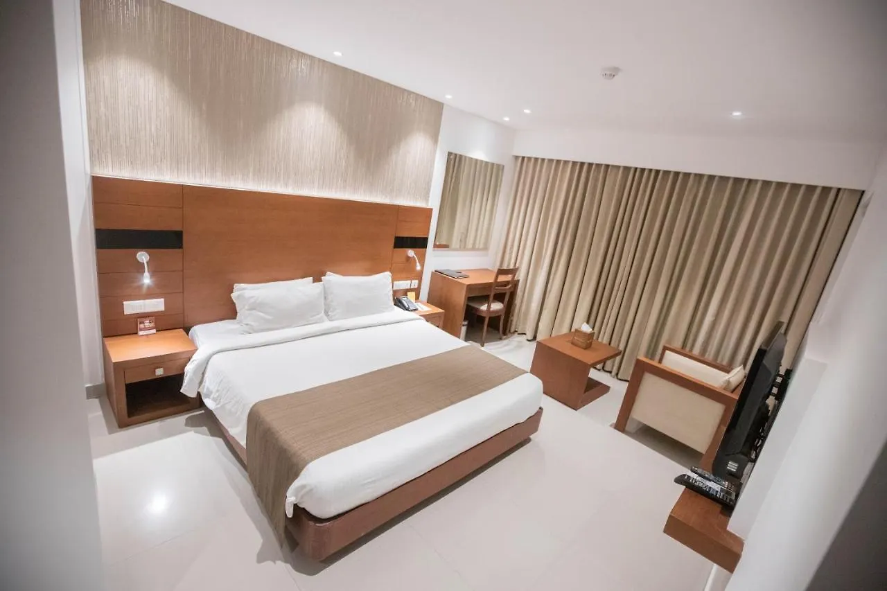 Hotel Niya Regency Thrissur
