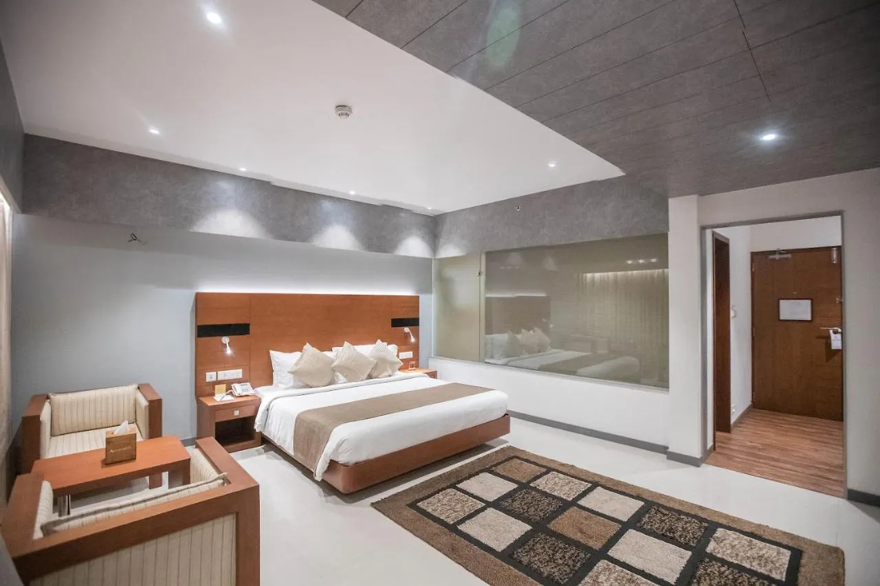 ****  Hotel Niya Regency Thrissur India