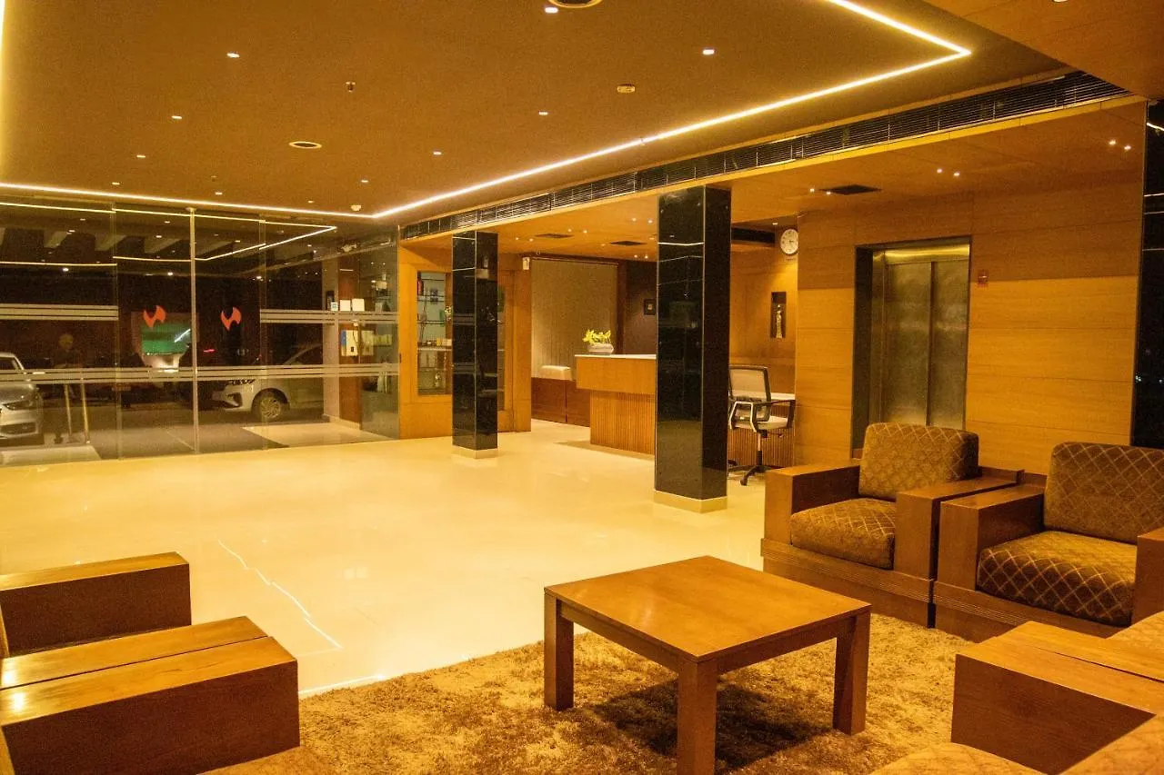 Hotel Niya Regency Thrissur