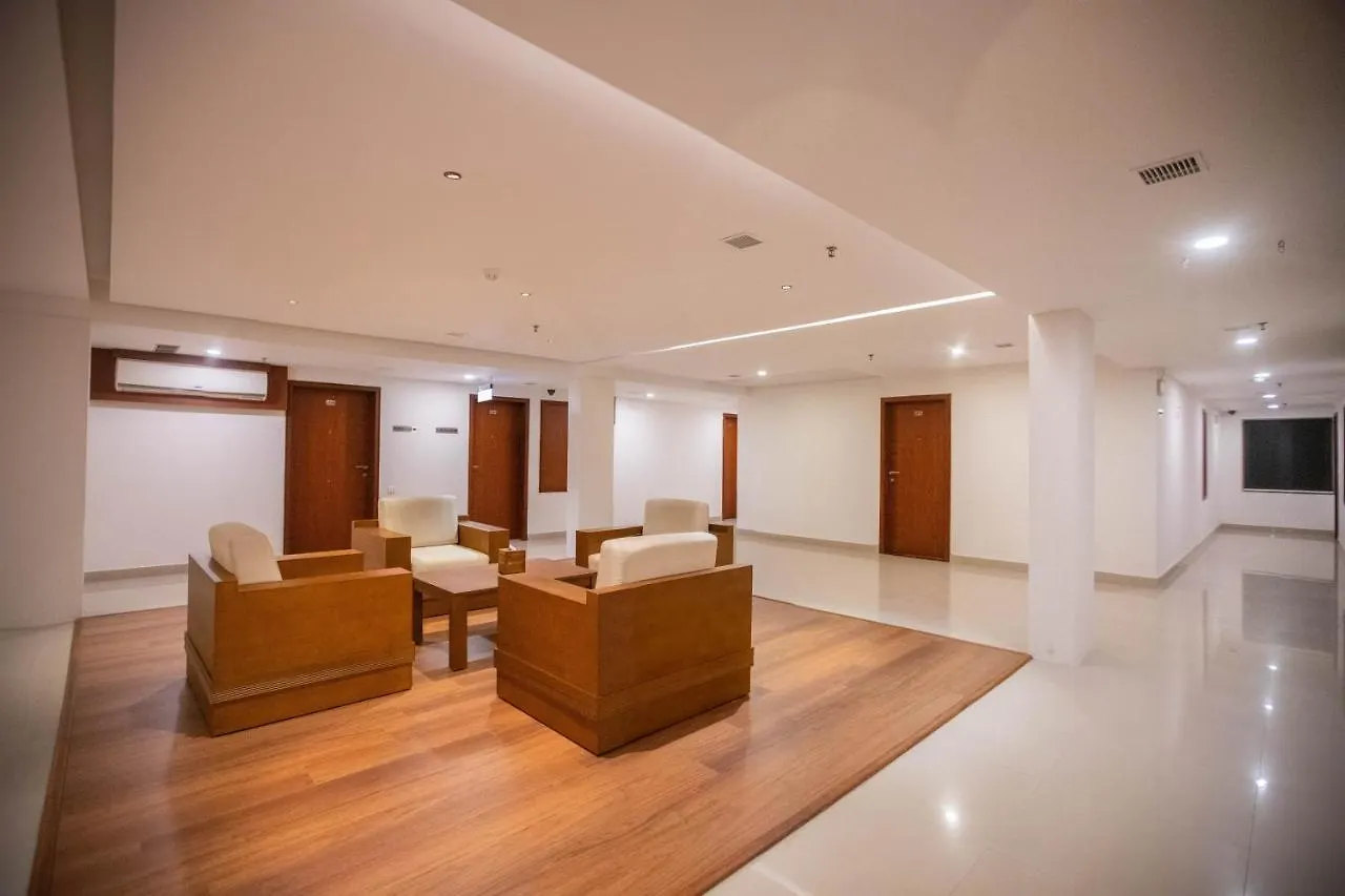 Hotel Niya Regency Thrissur