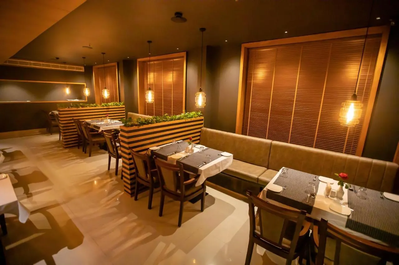 Hotel Niya Regency Thrissur India