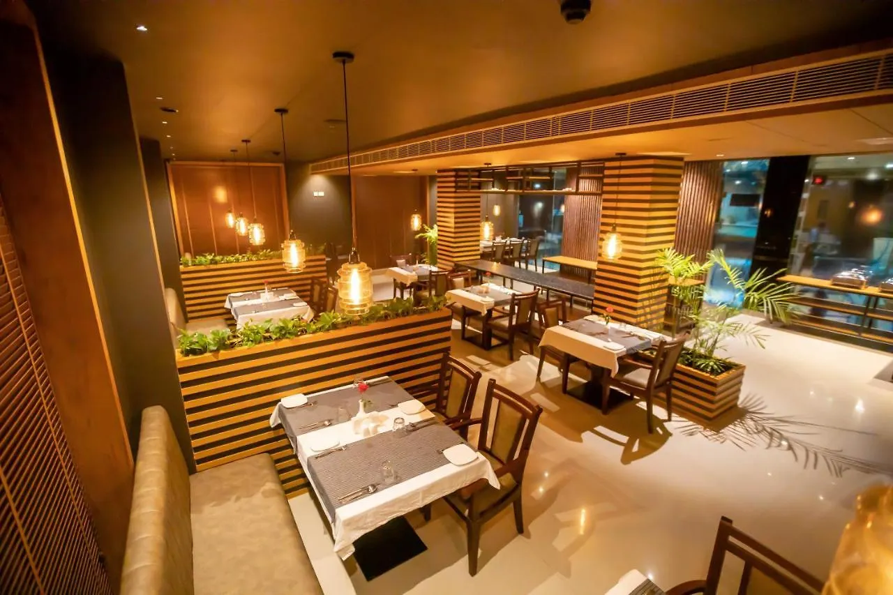 Hotel Niya Regency Thrissur
