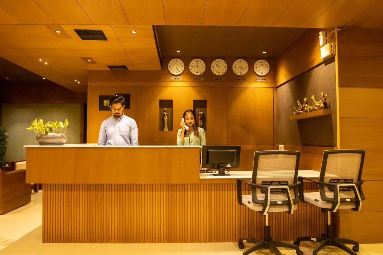 Hotel Niya Regency Thrissur